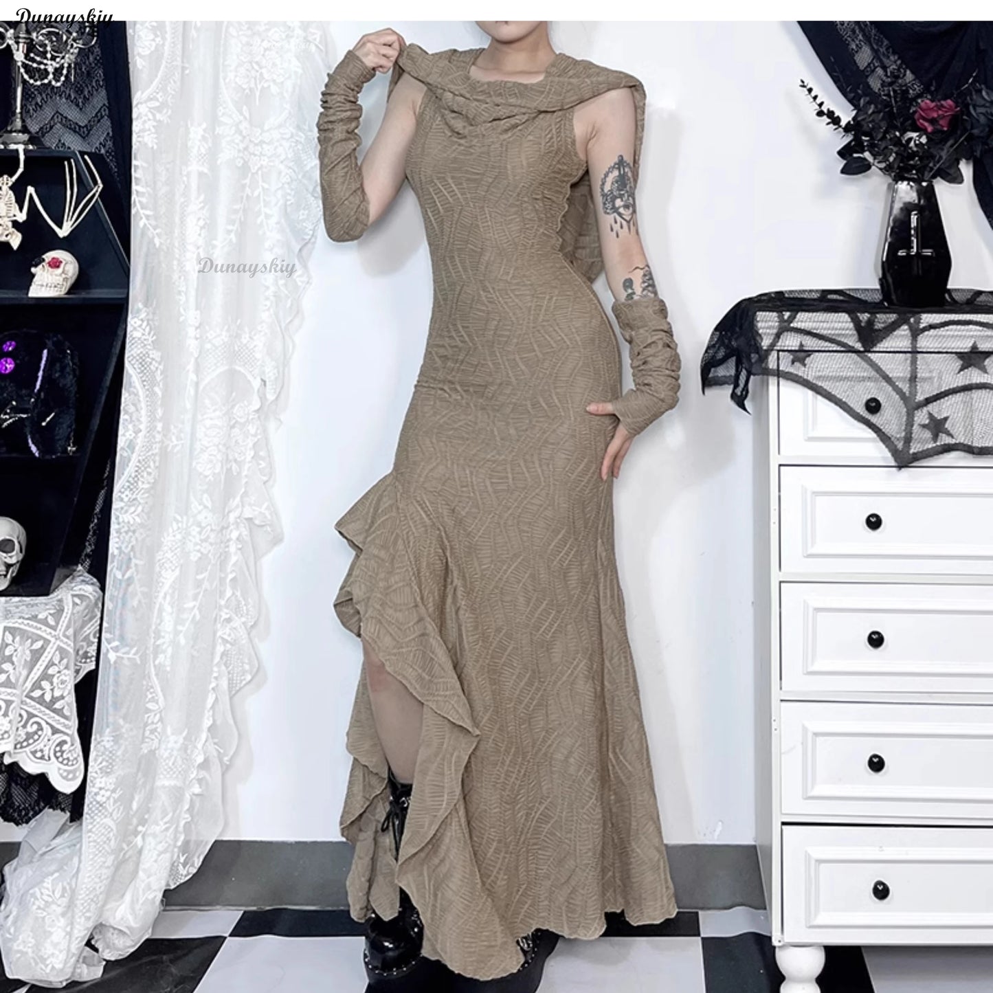 Y2k Dress Sexy Pleated Dune Wasteland Style Solid Color Hooded Hip Skirt Exotic Design Hot Girl Fashion Versatile Long Skirt