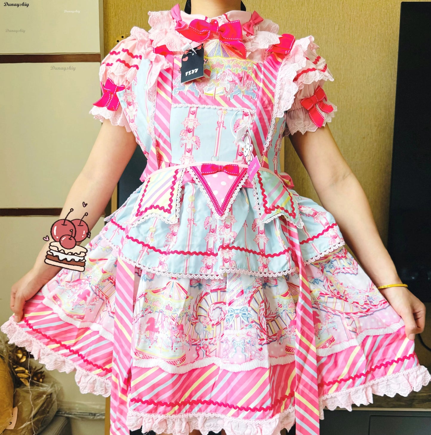 Pinkie Pie Cosplay Costumes Wig Shoes Anime Sweet Lolita Candy Amusement Park JSK Dresses Kawaii Girls Dress Up Party Suits